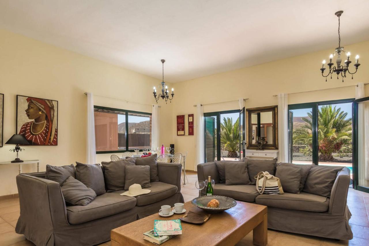 Villa Vista Montana By Villa Plus كوراليهو المظهر الخارجي الصورة