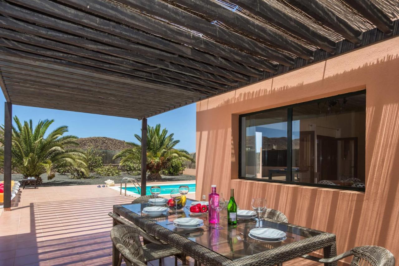 Villa Vista Montana By Villa Plus كوراليهو المظهر الخارجي الصورة